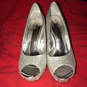 Worthington Sparkle Platform Peep-toe Heels Size 8
